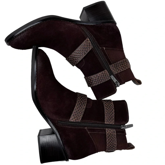 Donald J. Pliner NWOT Dahlin Suede Embossed Ankle Boots in Espresso Size 6.5 - Picture 2 of 11